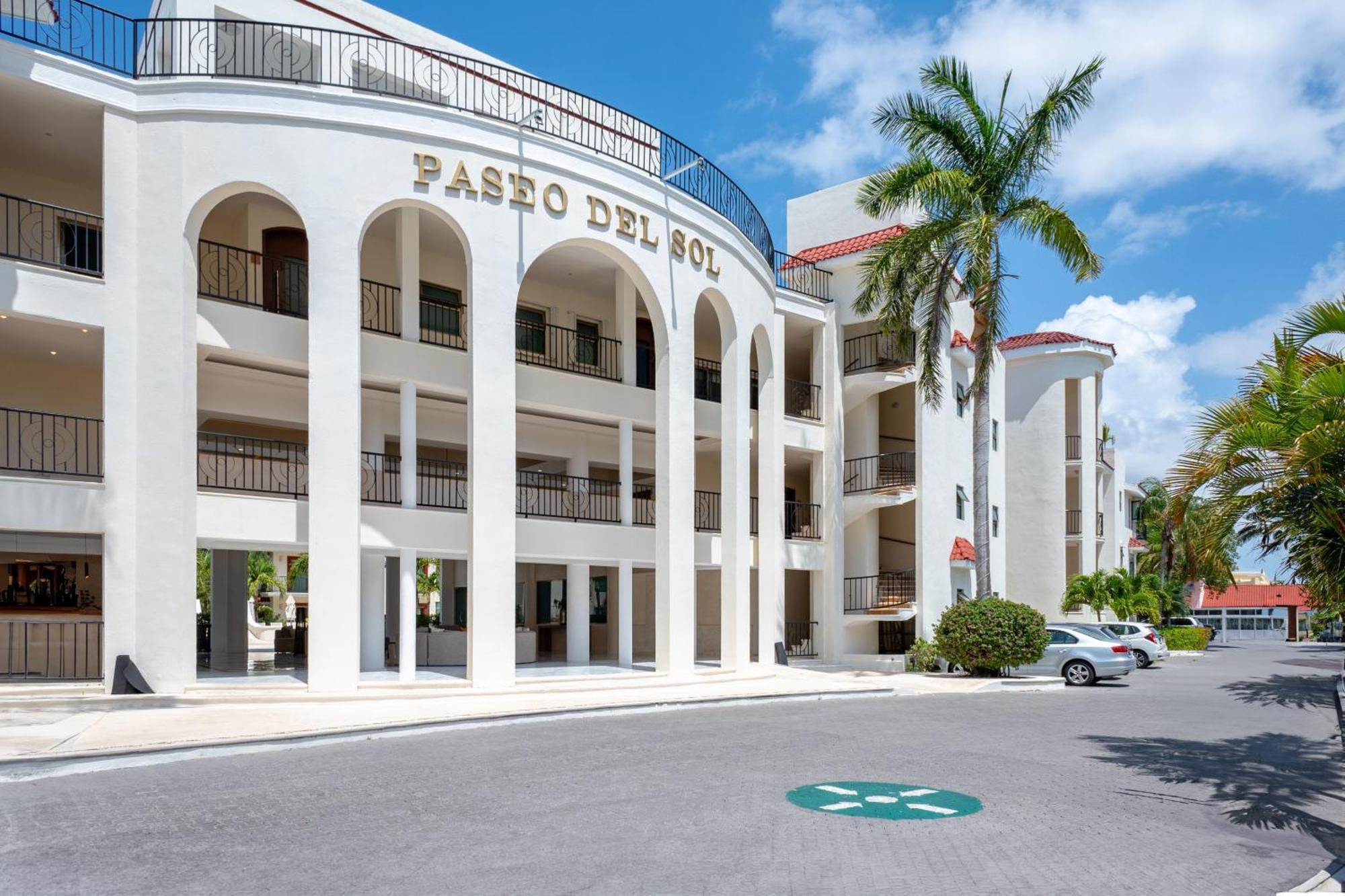Paseo Del Sol Cenote A 104